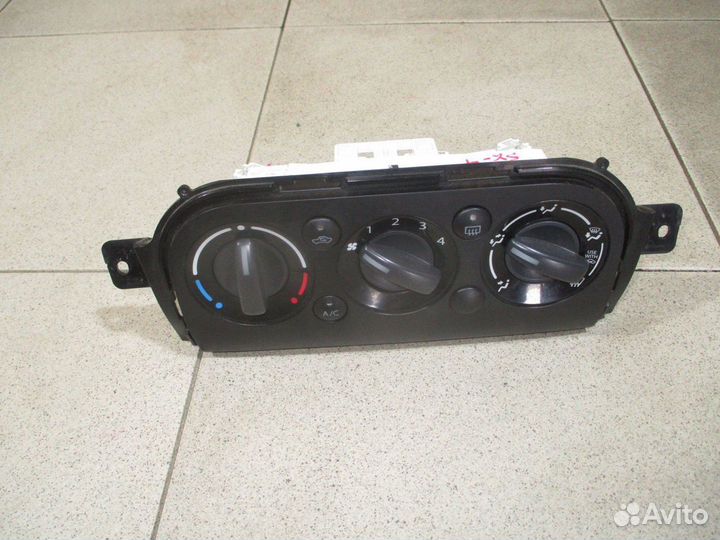 Блок управления отопителем Suzuki SX4