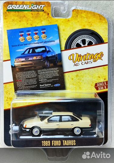 Greenlight 1989 Ford Taurus