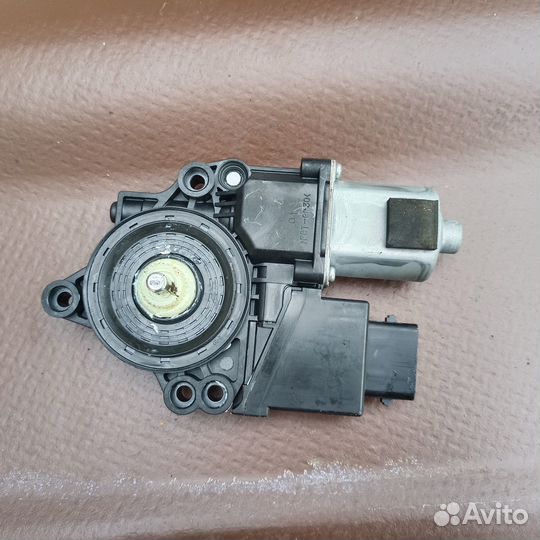 Hyundai i30 Моторчик стеклоподъёмника задний левый