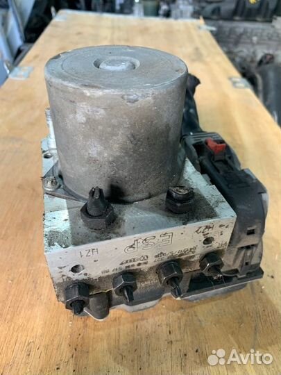 Блок abs Audi A4 B7 2.0 BWE 2004-2009