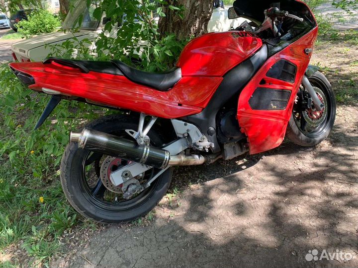 Suzuki RF 400