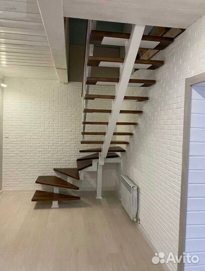 Лестница из металла