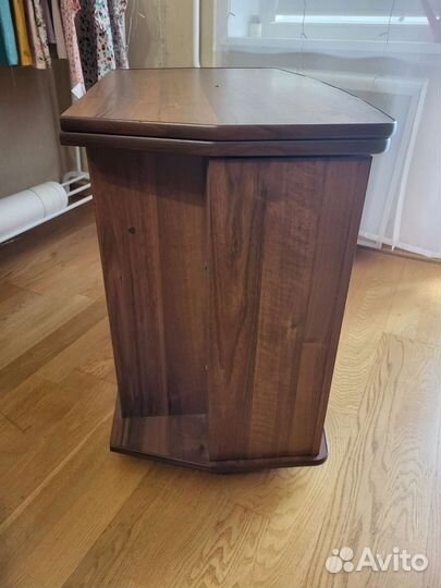 Тумба под телевизор