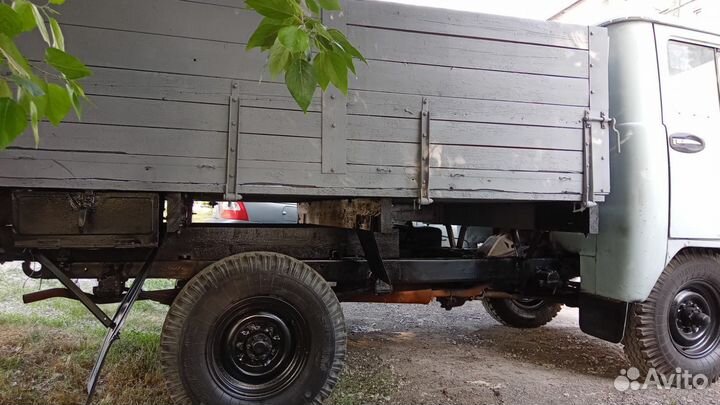 УАЗ 3303 бортовой, 1994