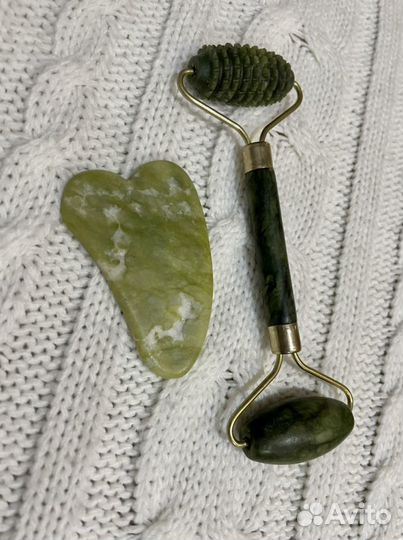 Массажер гуаша для лица