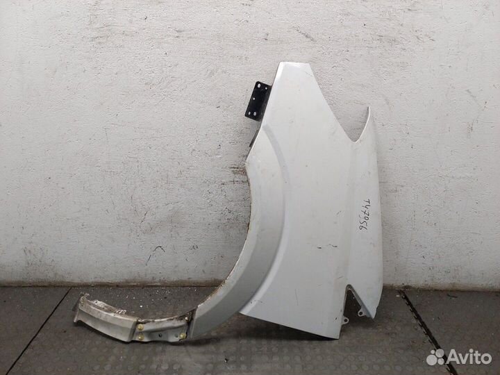 Крыло Mercedes Sprinter, 2010