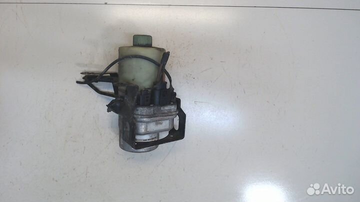 Насос усилителя руля Skoda Fabia, 2004