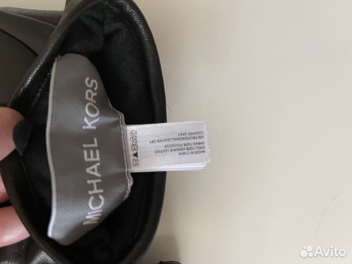 Перчатки кожаные новые,Michael Kors