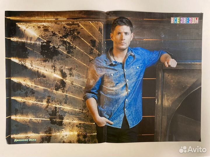 Постеры сериалы разные netflix уэнсдей