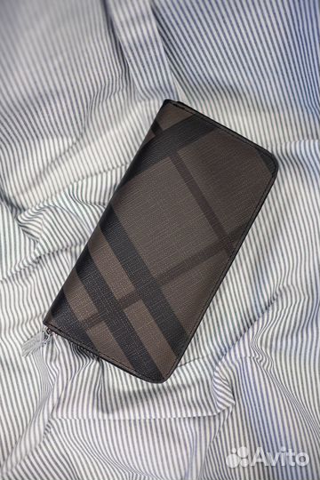 Кошелек Burberry