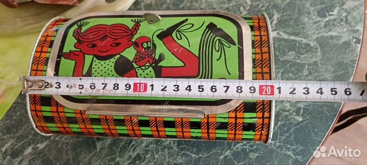 Металлический сундучек-сумочка из СССР