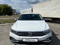 Volkswagen Passat 2.0 AMT, 2020, 98 000 км, с пробегом, цена 3 000 000 руб.