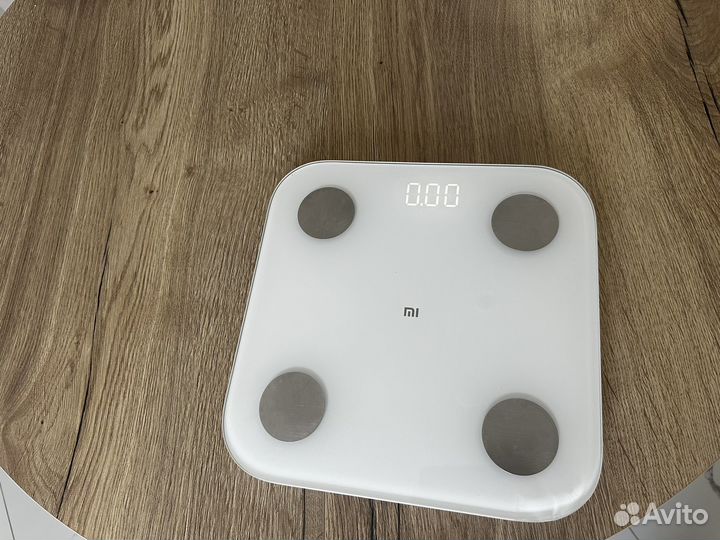 Весы Xiaomi Mi Body Composition Scale 2
