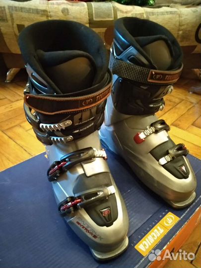 Горнолыжные ботинки