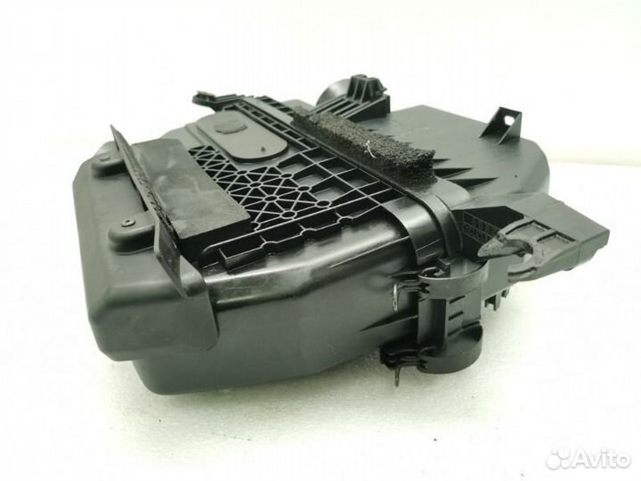 Корпус воздушного фильтра Toyota Alphard H10 2.4