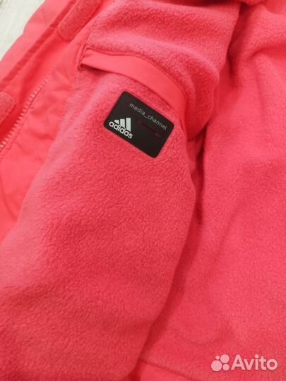 Горнолыжная куртка adidas женская