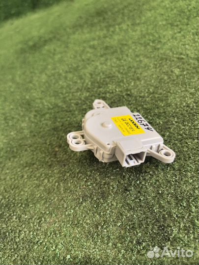 Моторчик заслонки печки Hyundai Santa Fe TM D4HE