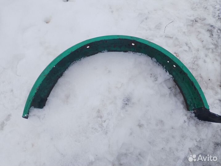 Заднее крыло Карпаты