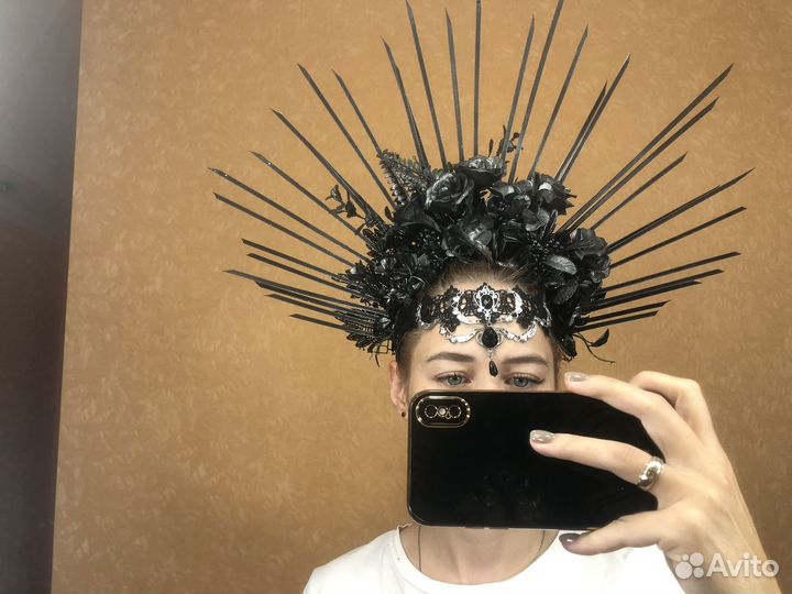 Тика, ободок, корона с лучами