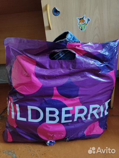 Продам большой пакет женской одежды 42-44 размер