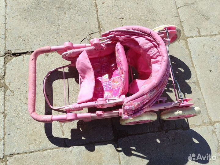 Коляска для кукол