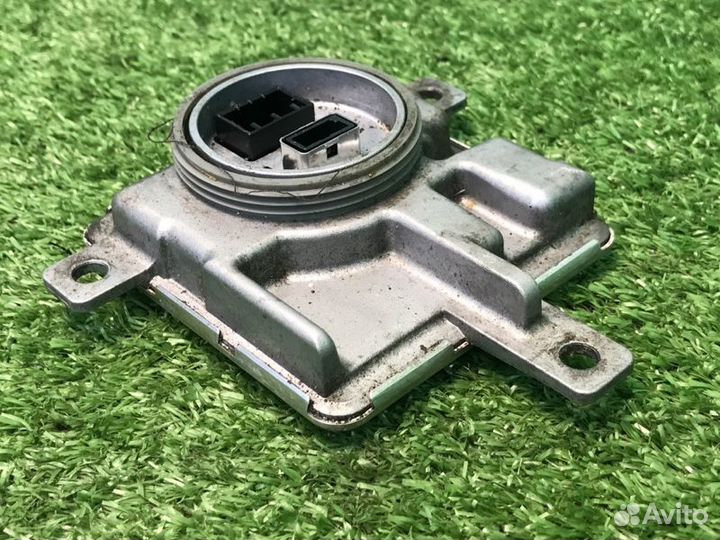 Блок розжига ксенона Volkswagen Touareg NF 3.6