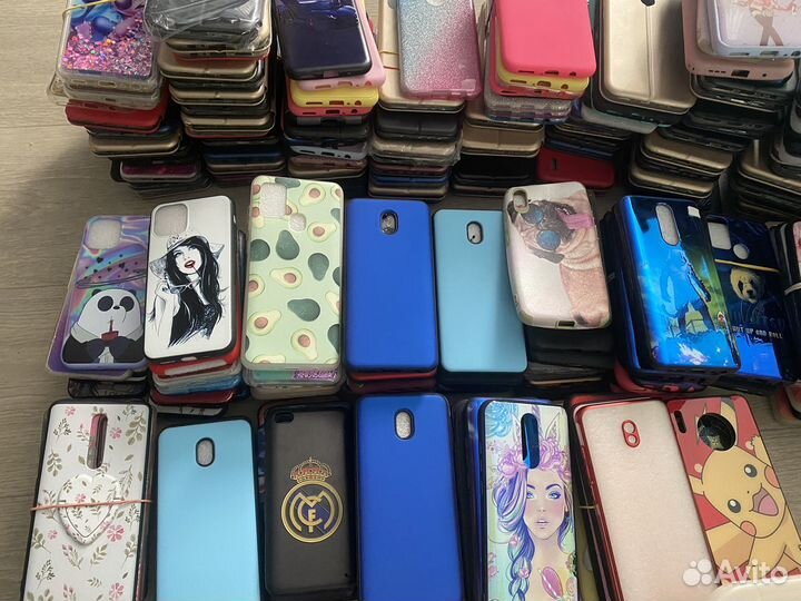 Чехлы на телефон