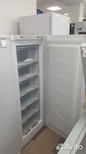 Морозильник Атлант 7203 новый