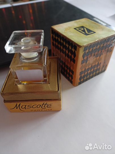 Пустые флаконы от духов СССР