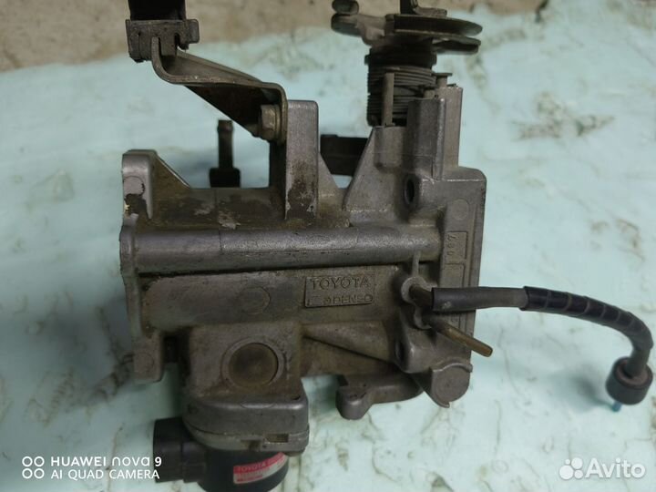 Дроссельная заслонка