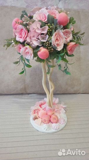 Цветы подарок на 8 марта