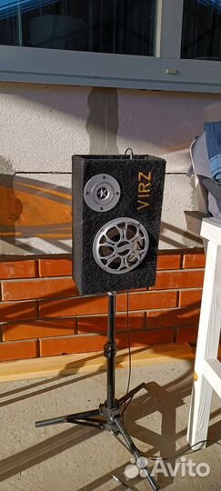 Портативная колонка