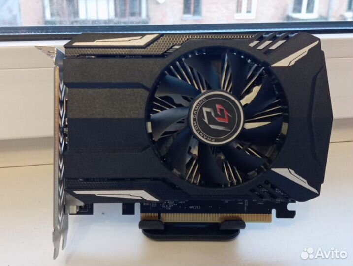 Видеокарта rx560 2gb