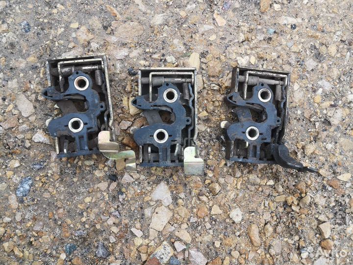 Замок передний правый Amulet A15