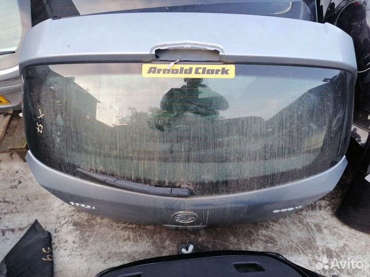 Крышка багажника Opel corsa D
