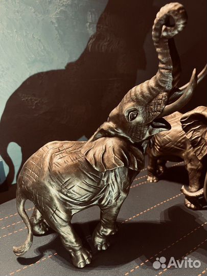 Бронзовая статуэтка