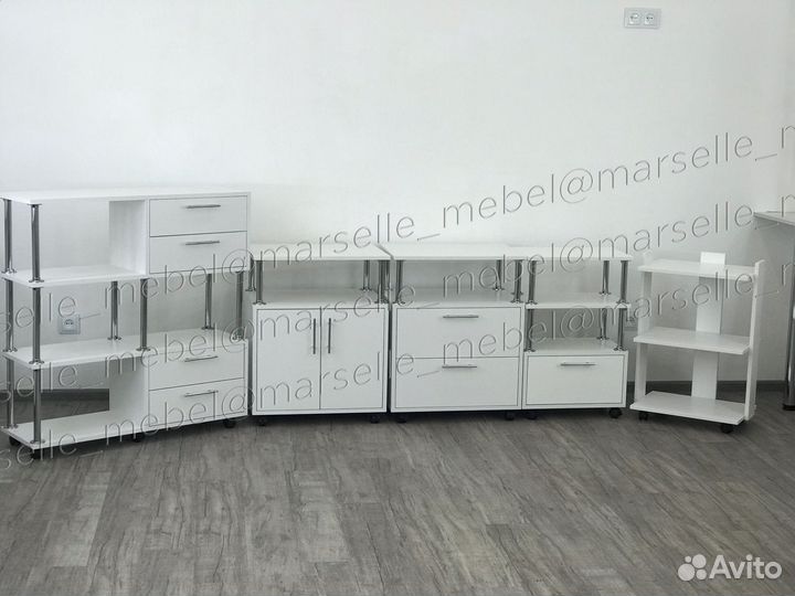 Тележка косметологическая педикюрная