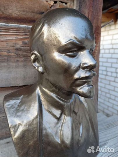 Бюст ленина большой