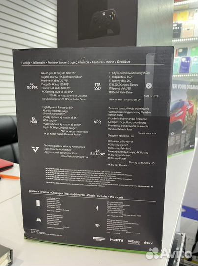 Игровая приставка xbox series x новые