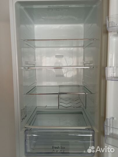 Холодильник-морозильник maunfeld MFF195NFW10