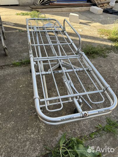 Медицинская каталка