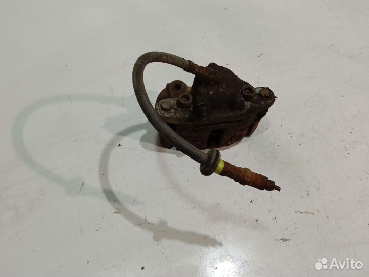 Суппорт передний LADA Priora