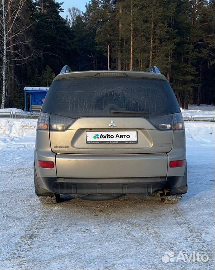 Mitsubishi Outlander 3.0 AT, 2008, 197 000 км