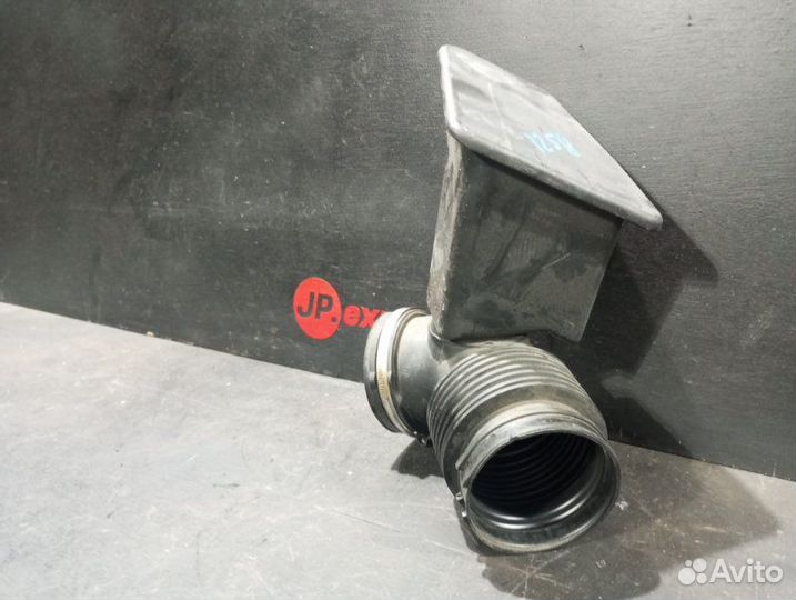 Патрубок воздушного фильтра Bmw 5 F11 N52B25AF