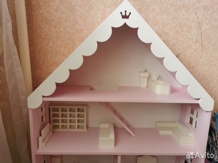 Домик кукольный