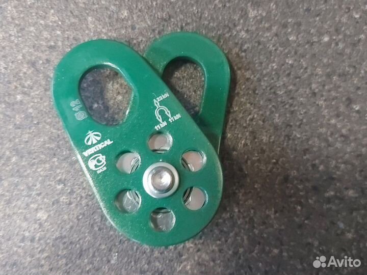 Блок ролик с подшипником альпинизма