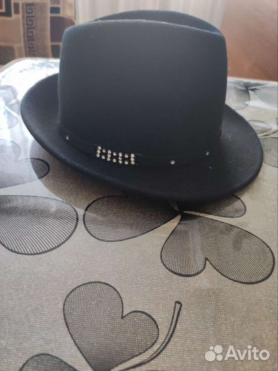 Шляпа фетровая женская