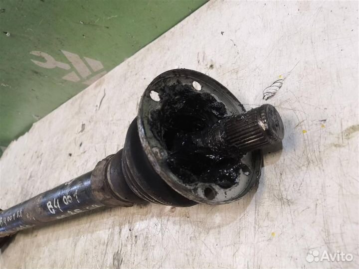 Полуось привод Фольксваген Пассат Б4