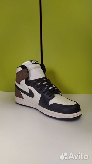 Nike Air Jordan 1 Retro High OG Dark Mocha