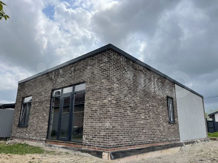 Дом 108 м² на участке 4 сот.